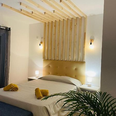 Travellers Guesthouse Лагуш Екстер'єр фото
