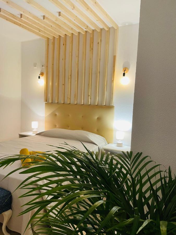 Travellers Guesthouse Лагуш Екстер'єр фото