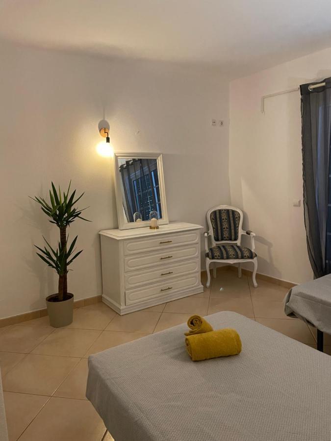 Travellers Guesthouse Лагуш Екстер'єр фото