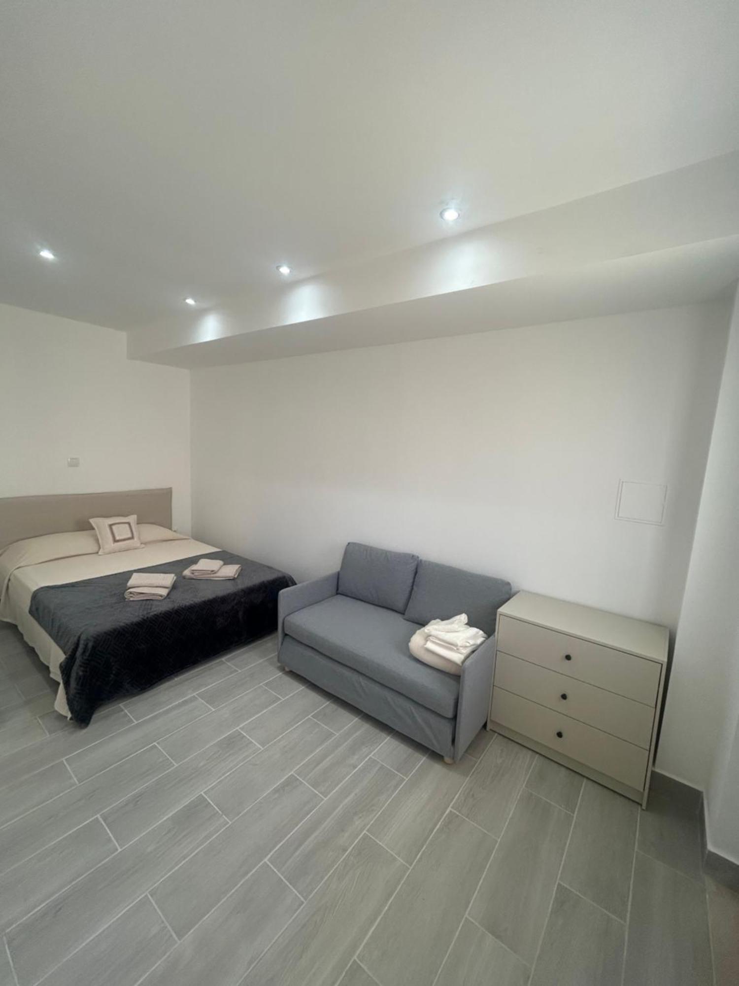 Travellers Guesthouse Лагуш Екстер'єр фото