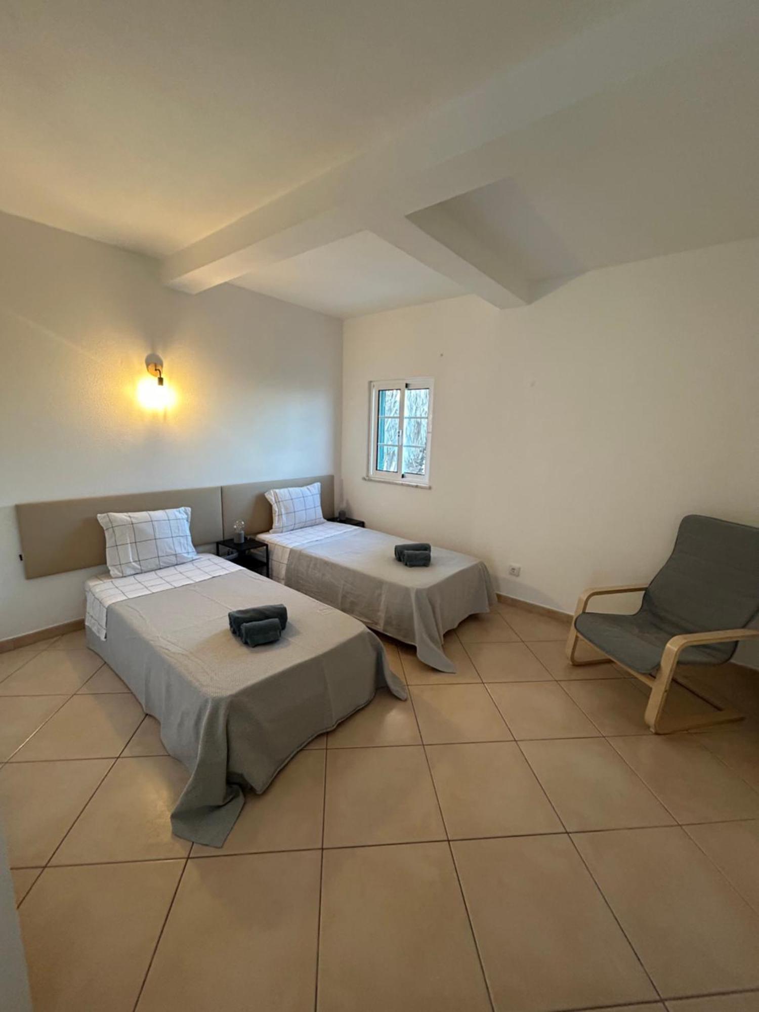 Travellers Guesthouse Лагуш Екстер'єр фото