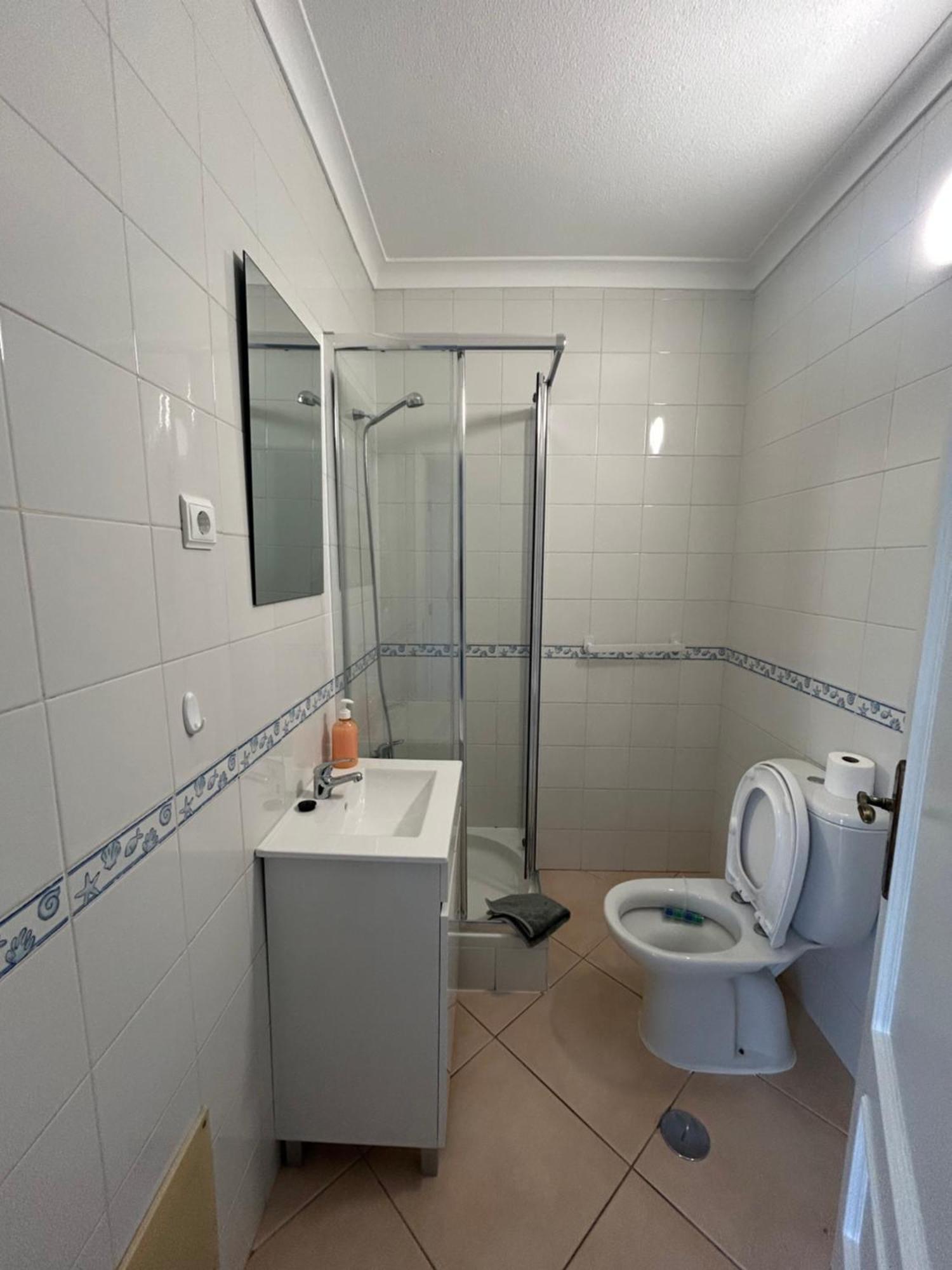 Travellers Guesthouse Лагуш Екстер'єр фото